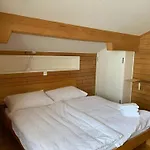 Berghaus Niederhorn Hotel 2*