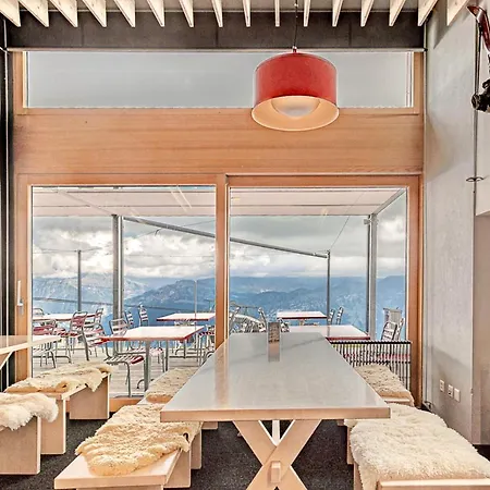 Hotel Berghaus Niederhorn 2*