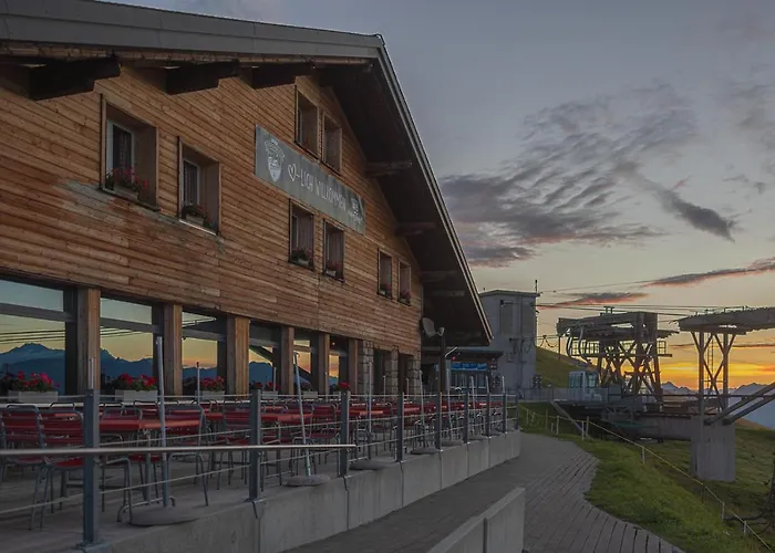 Hotel Berghaus Niederhorn 2*