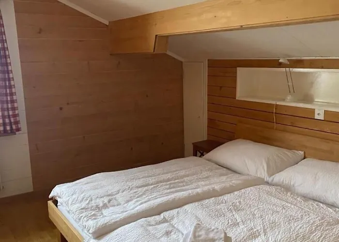 Berghaus Niederhorn Szálloda Beatenberg
